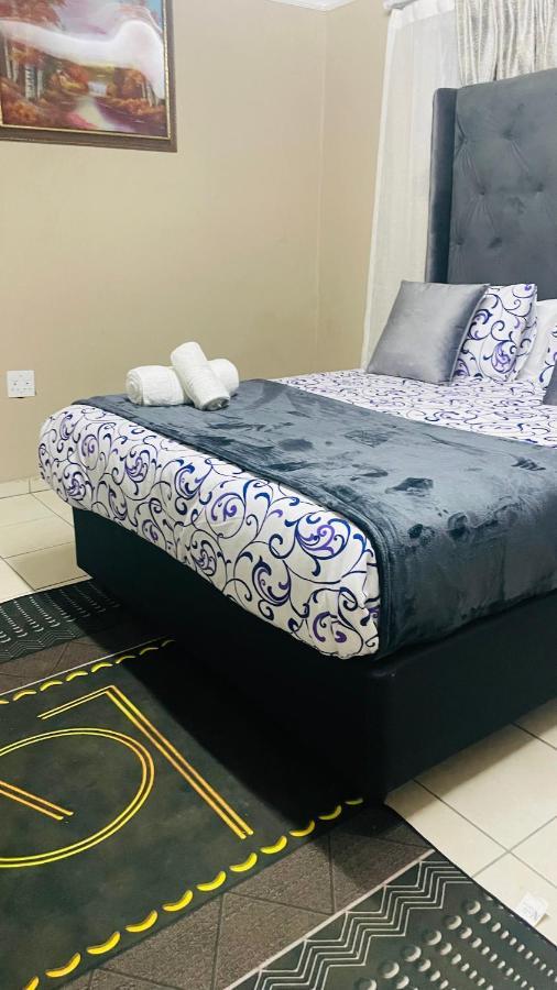 Super Classic Guest House Pretoria-Noord Εξωτερικό φωτογραφία